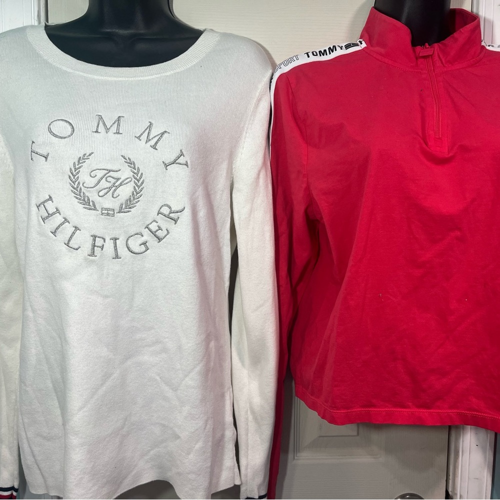 Tommy Hilfiger juniors sport top & sweater tagged large barely worn P118